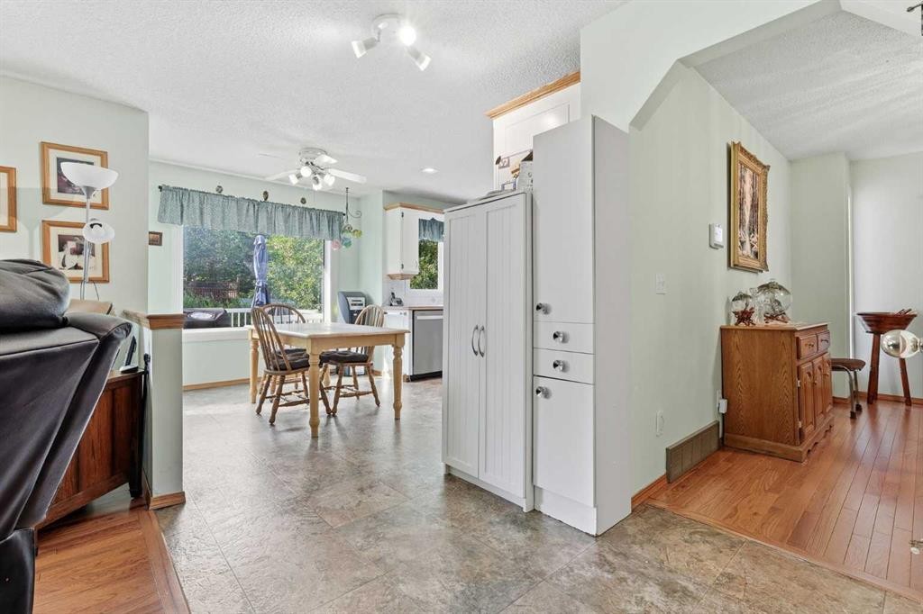 209 Schubert Place Nw, Calgary, AB