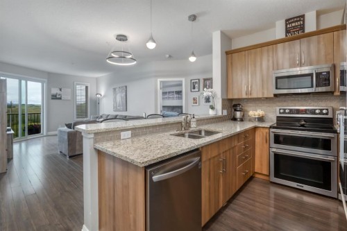 2203-15 Sunset Square  Cochrane, AB T4C 0E7