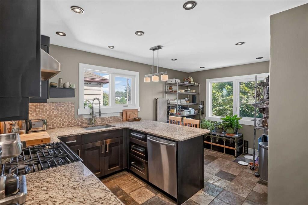 1708 50 Street Se, Calgary, AB