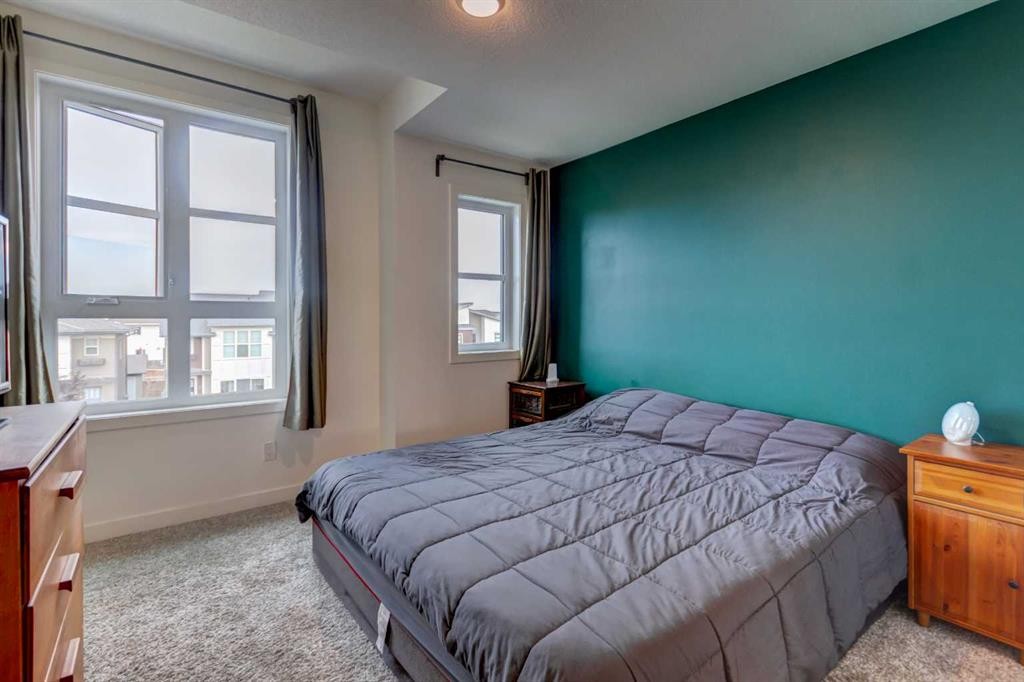 372 Walden Parade Se, Calgary, AB