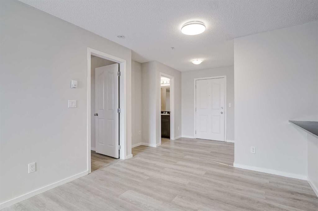 208-355 Taralake Way Ne, Calgary, AB