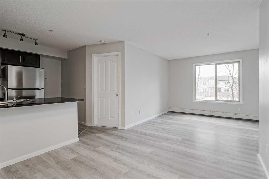208-355 Taralake Way Ne, Calgary, AB
