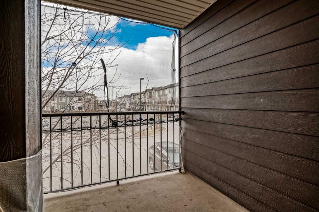 208-355 Taralake Way Ne, Calgary, AB