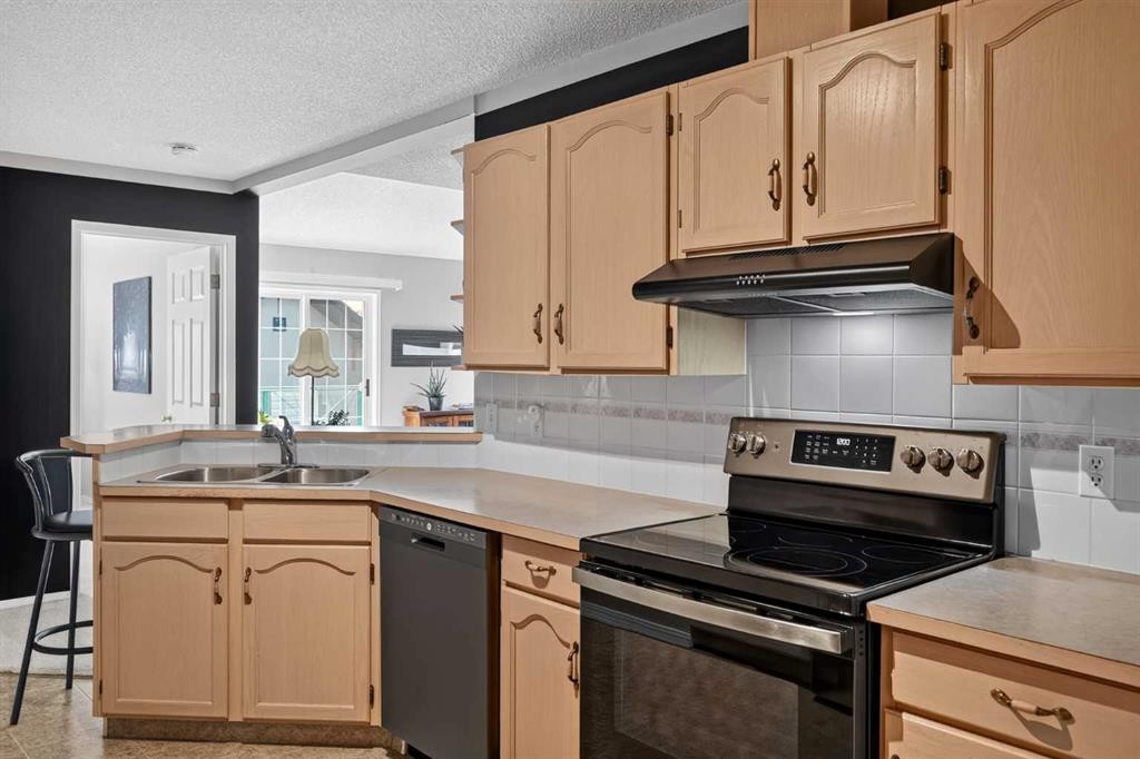 204-39 Hidden Creek Place Nw, Calgary, AB