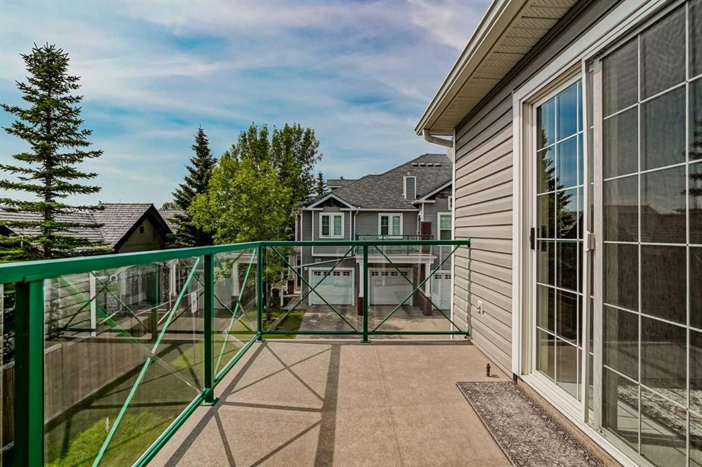 204-39 Hidden Creek Place Nw, Calgary, AB