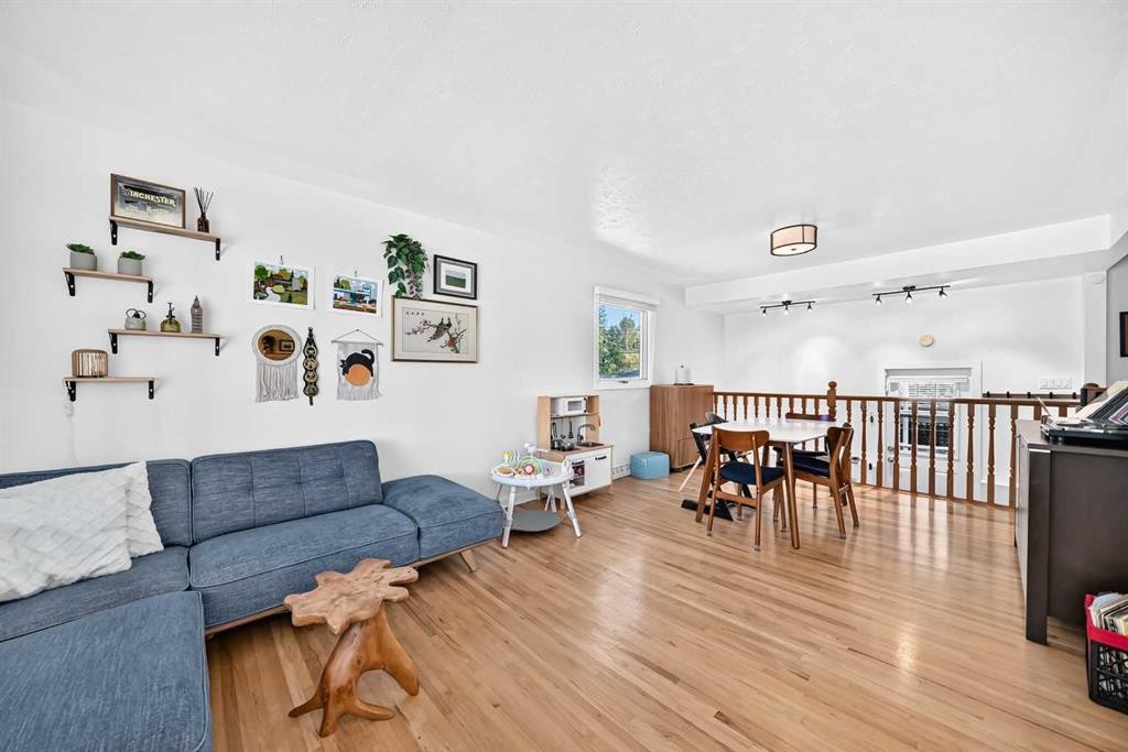 7427 Fountain Road Se, Calgary, AB