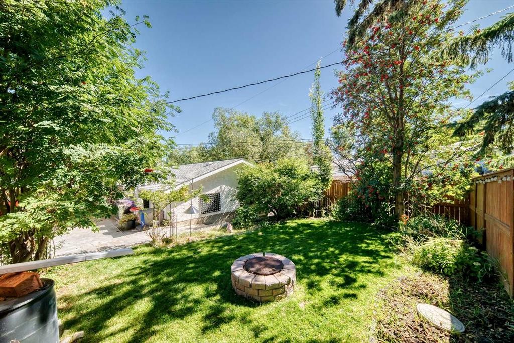7427 Fountain Road Se, Calgary, AB