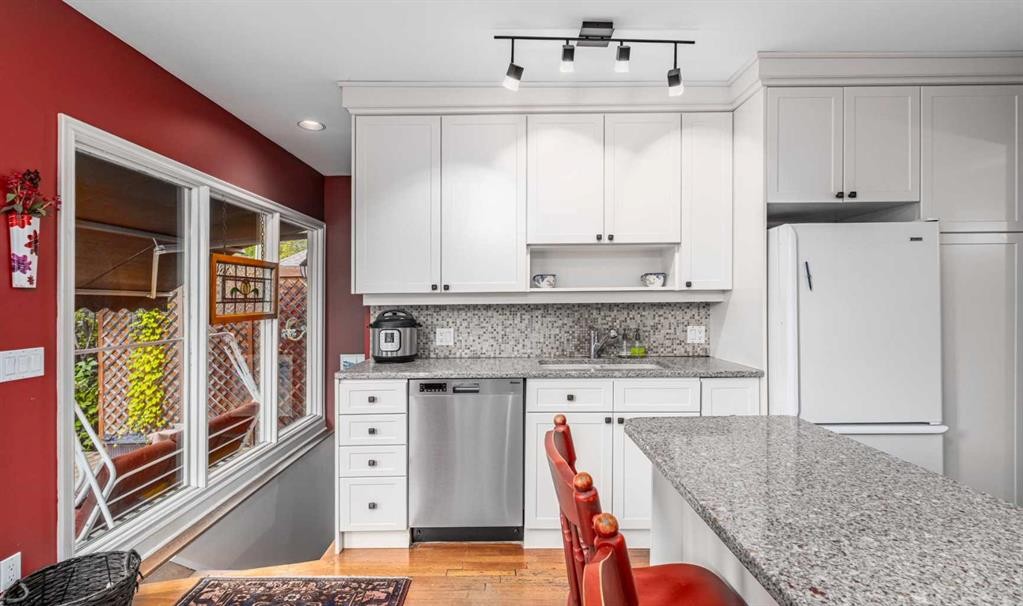 525 Alexander Crescent Nw, Calgary, AB