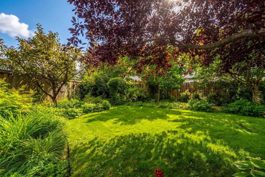 525 Alexander Crescent Nw, Calgary, AB