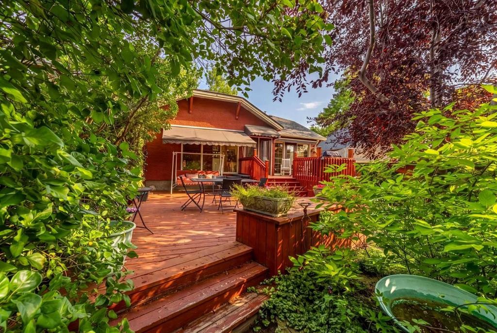 525 Alexander Crescent Nw, Calgary, AB