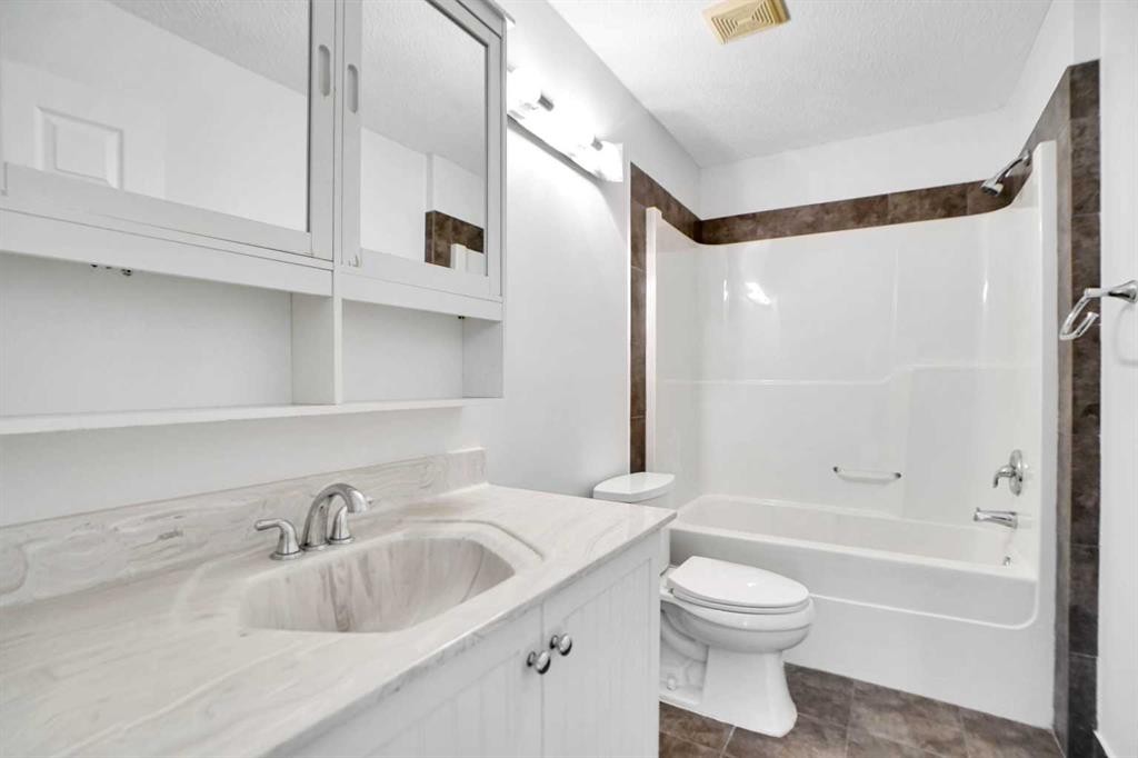 234 Taracove Place Ne, Calgary, AB
