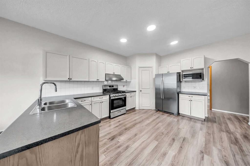 1150 Prestwick Circle Se, Calgary, AB