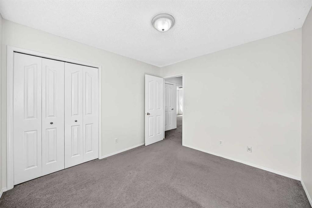 186 Panamount Drive Nw, Calgary, AB