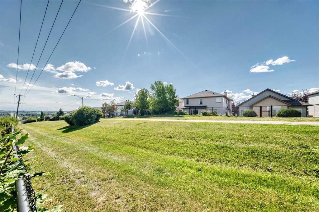 186 Panamount Drive Nw, Calgary, AB