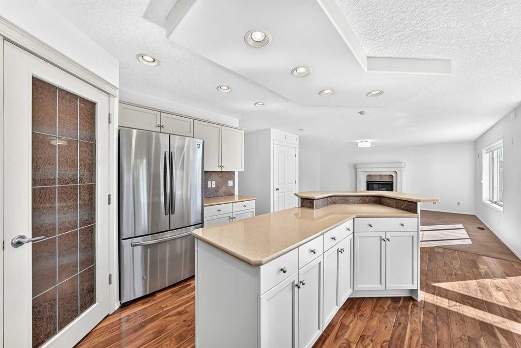 186 Panamount Drive Nw, Calgary, AB