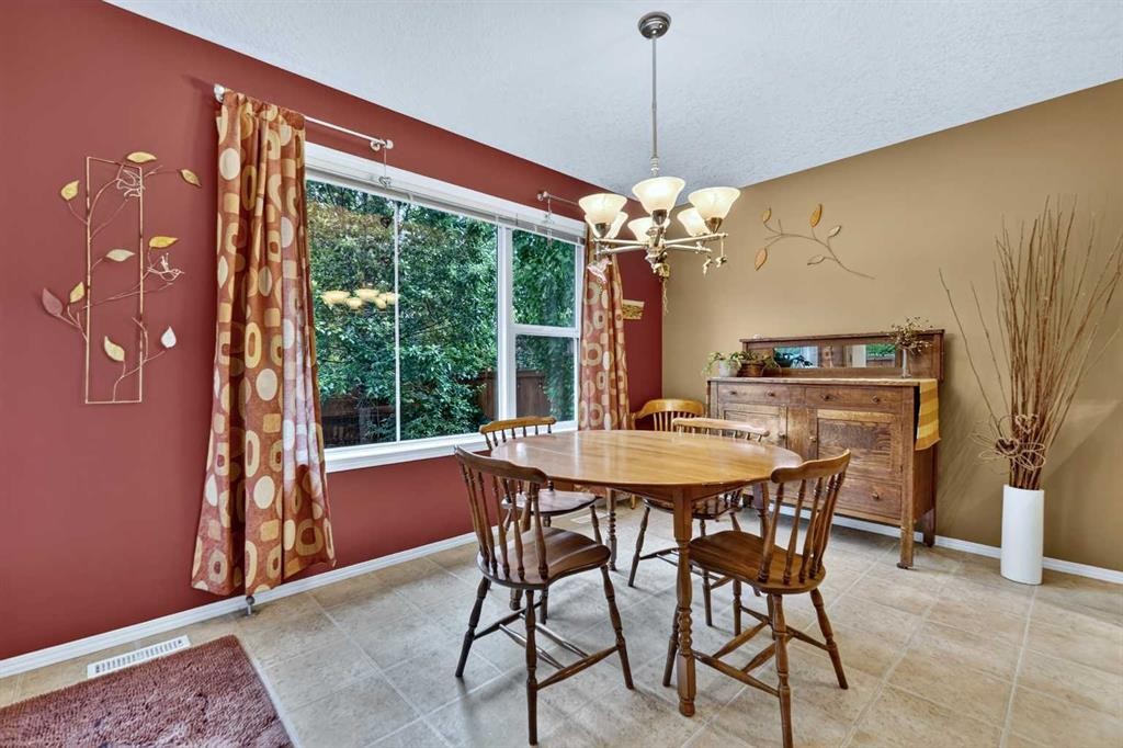 14 Evergreen Common Sw, Calgary, AB