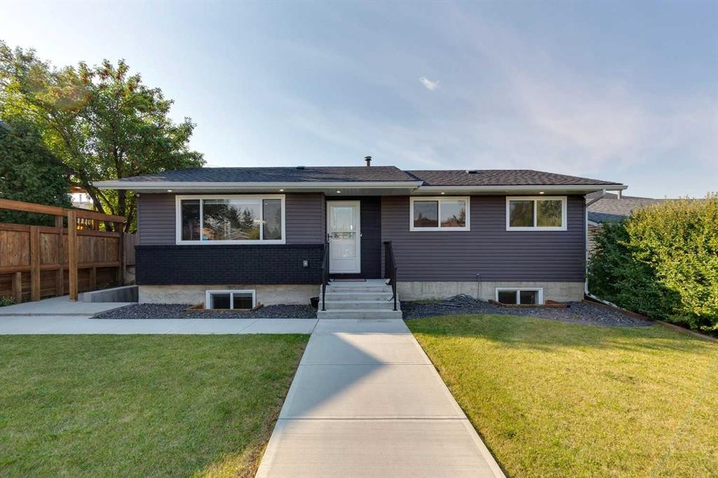 12 Rundleson Way Ne, Calgary, AB