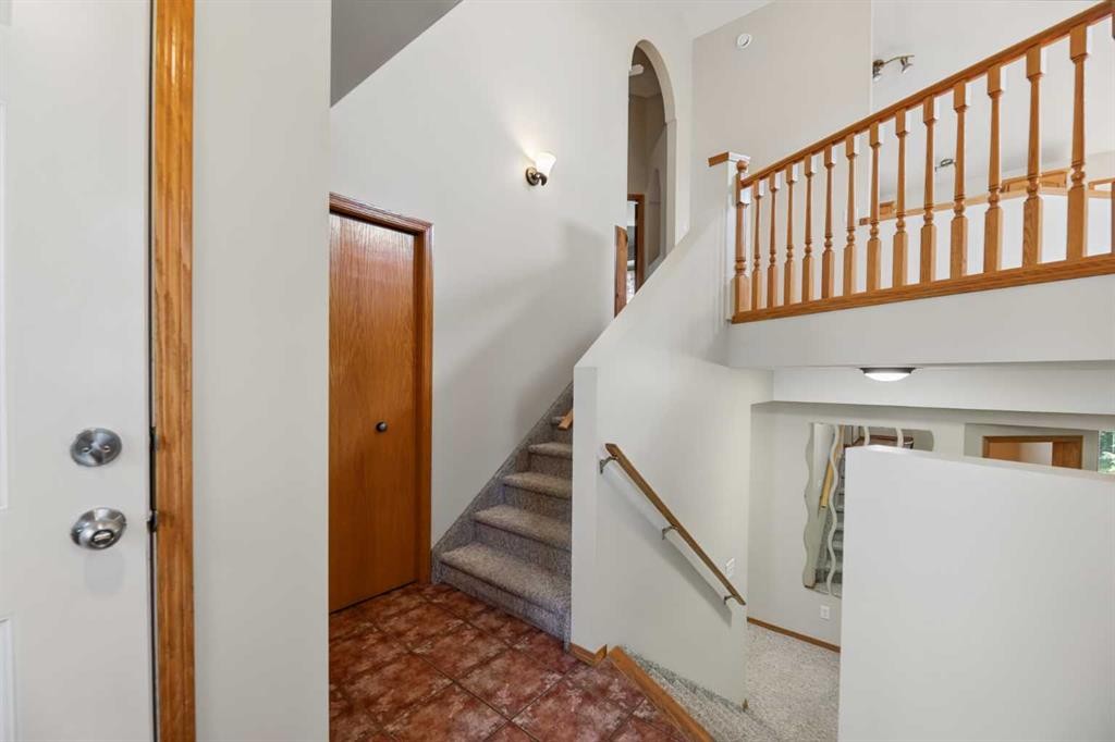 1509 Mary Place, Didsbury, AB