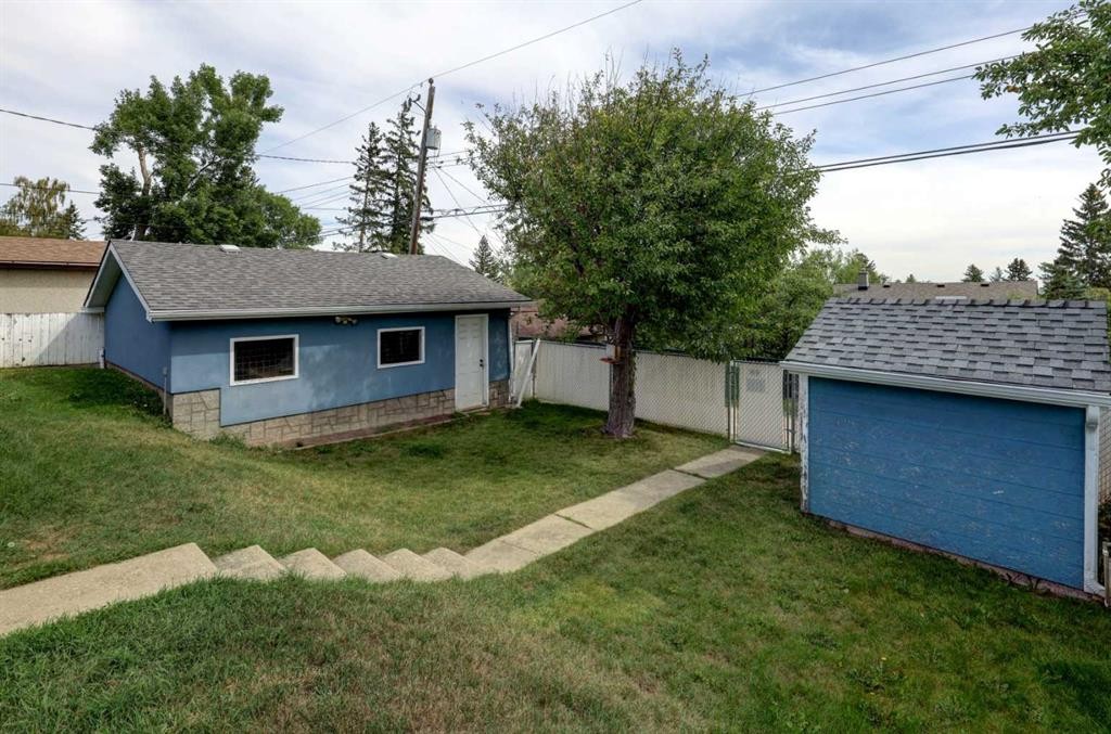50 Thornlee Crescent Nw, Calgary, AB