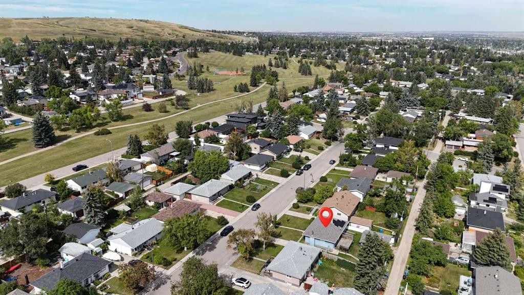 50 Thornlee Crescent Nw, Calgary, AB