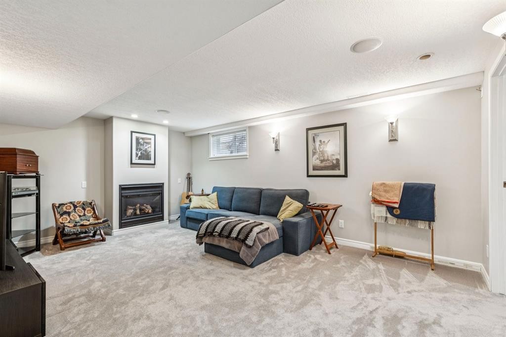 5815 Dalhousie Drive Nw, Calgary, AB