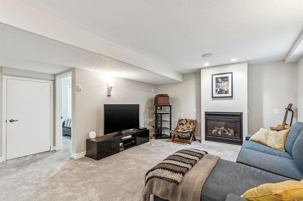 5815 Dalhousie Drive Nw, Calgary, AB