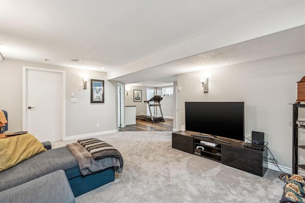 5815 Dalhousie Drive Nw, Calgary, AB
