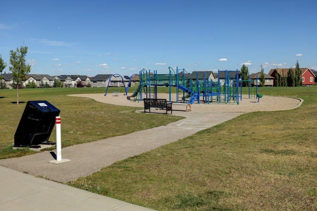 963 Nolan Hill Boulevard Nw, Calgary, AB