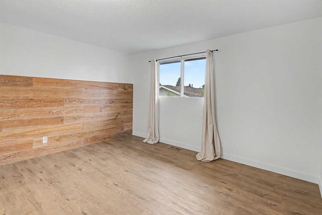 6304 28 Avenue Ne, Calgary, AB