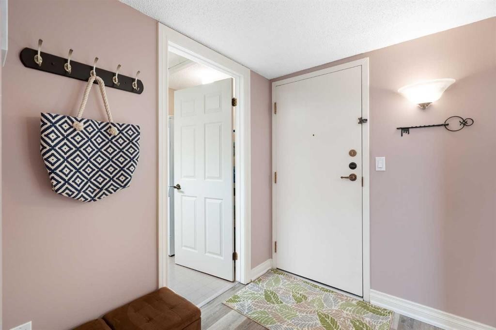 314-2425 90 Avenue Sw, Calgary, AB