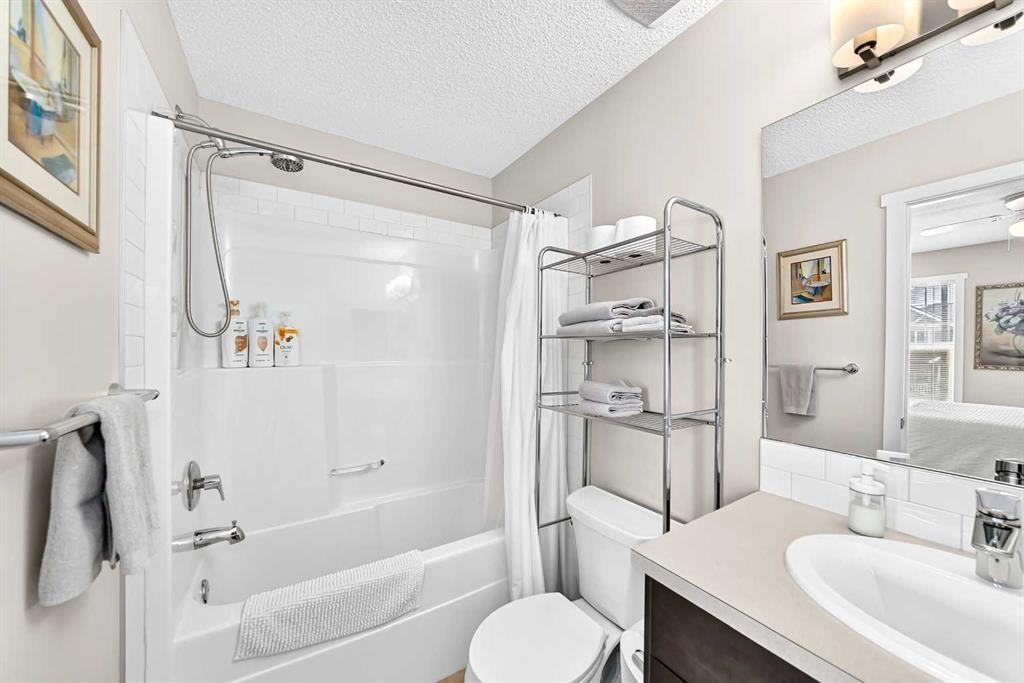 41 Sunvalley Road, Cochrane, AB