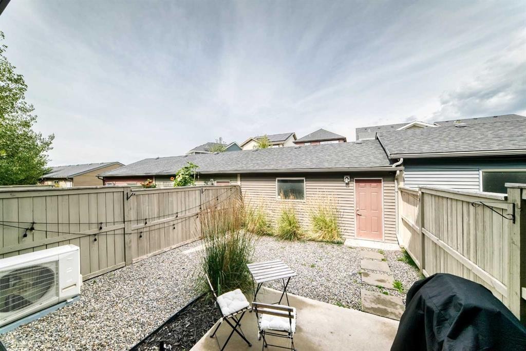 41 Sunvalley Road, Cochrane, AB
