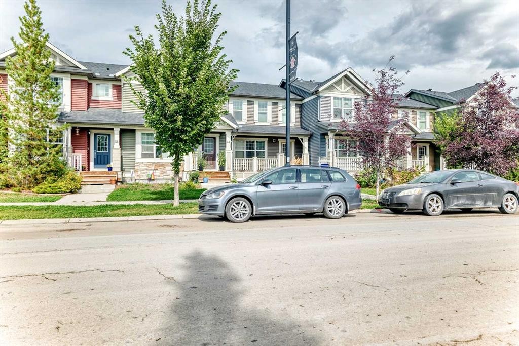 41 Sunvalley Road, Cochrane, AB