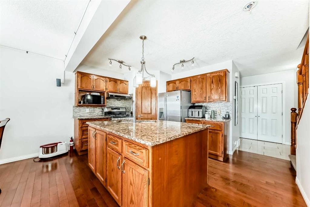 207 Eldorado Close Ne, Calgary, AB