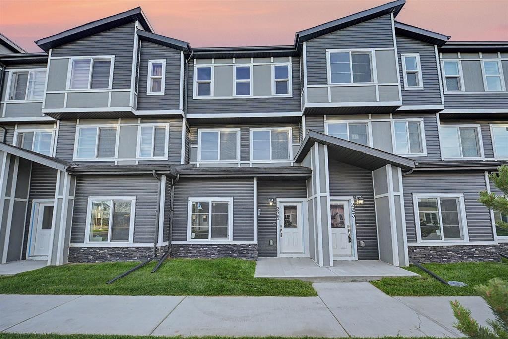 225-75 Cornerstone Row Ne, Calgary, AB