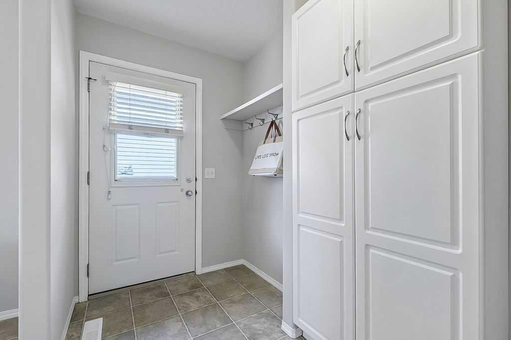 132 Willow Ridge Manor, Diamond Valley, AB