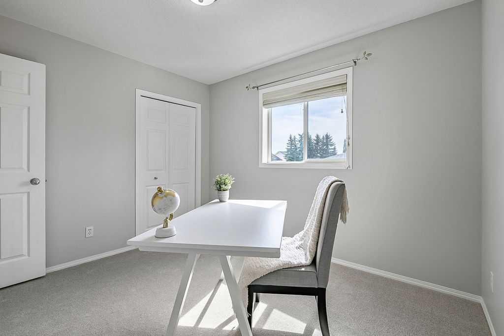 132 Willow Ridge Manor, Diamond Valley, AB