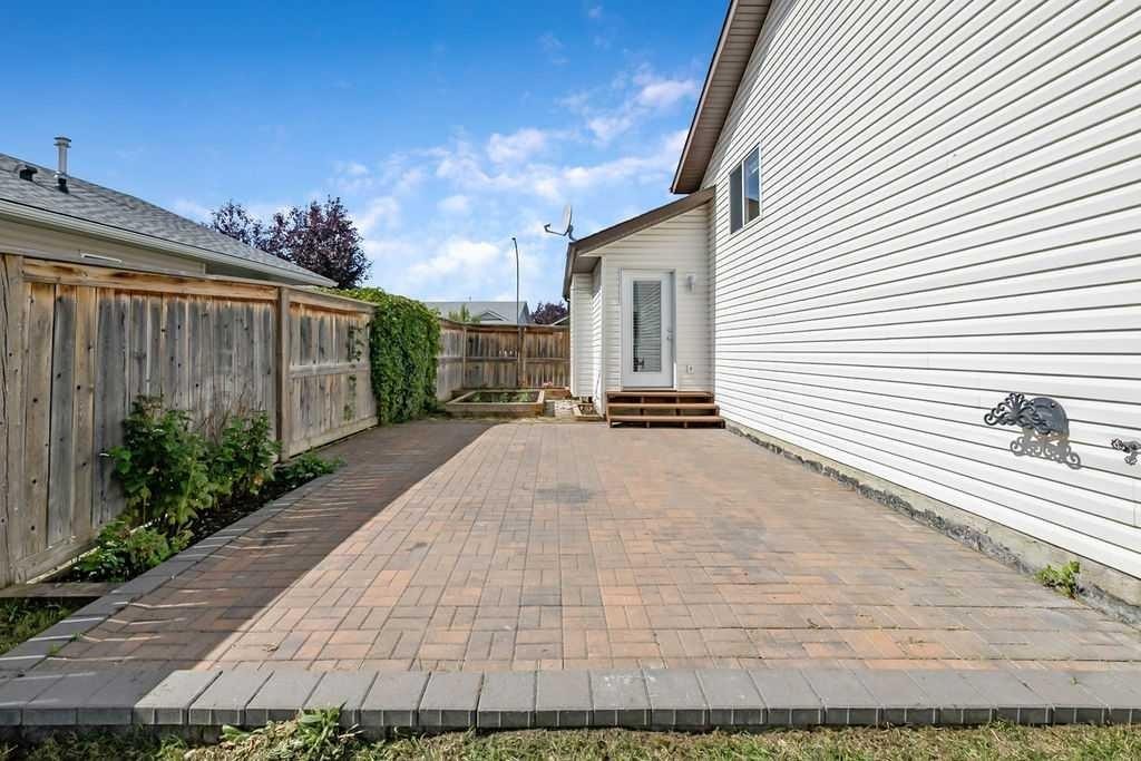 132 Willow Ridge Manor, Diamond Valley, AB