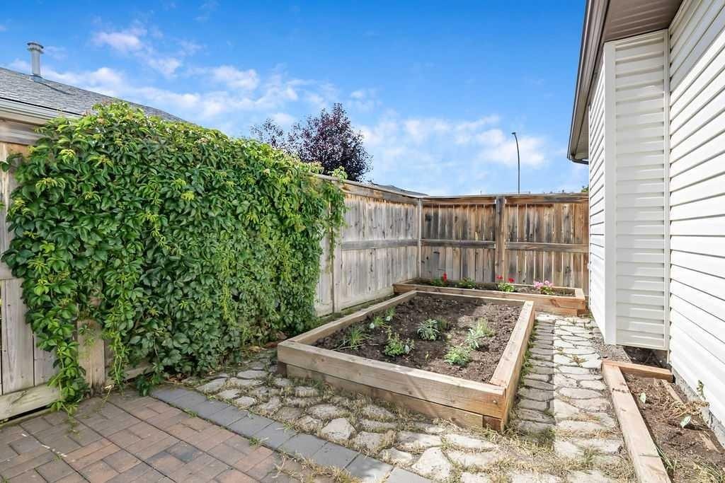 132 Willow Ridge Manor, Diamond Valley, AB