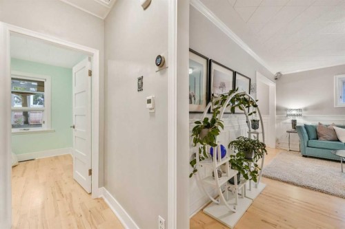 708 18 Avenue Nw, Calgary, AB 