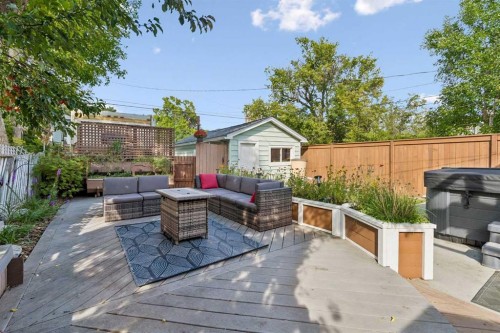 708 18 Avenue Nw, Calgary, AB 