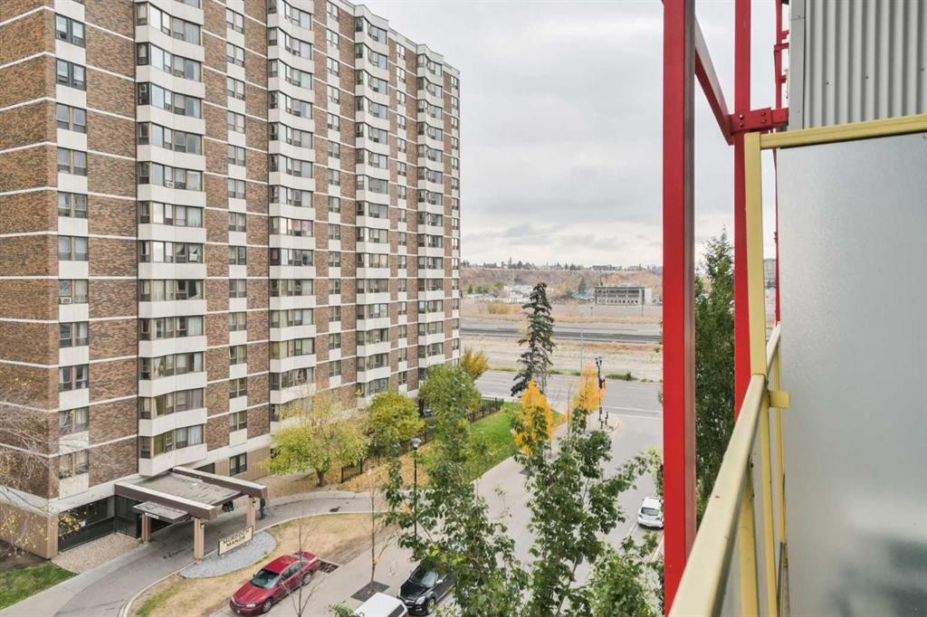 406-535 8 Avenue Se, Calgary, AB