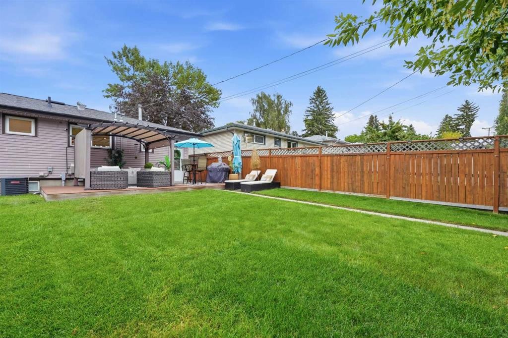 59 Ferncliff Crescent Se, Calgary, AB