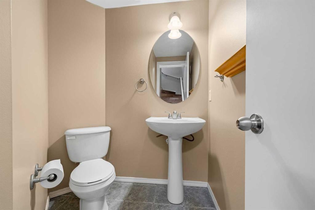 224 Mckenzie Towne Link Se, Calgary, AB