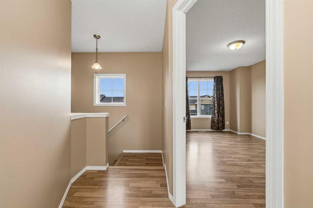 224 Mckenzie Towne Link Se, Calgary, AB