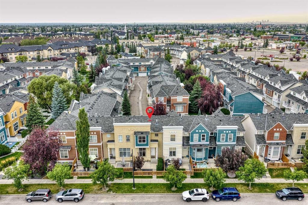 224 Mckenzie Towne Link Se, Calgary, AB