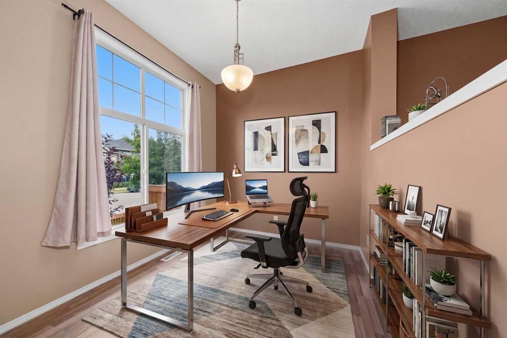 224 Mckenzie Towne Link Se, Calgary, AB