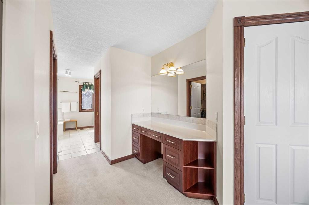 10385 Hamptons Boulevard Nw, Calgary, AB - Indoor Photo Showing Other Room