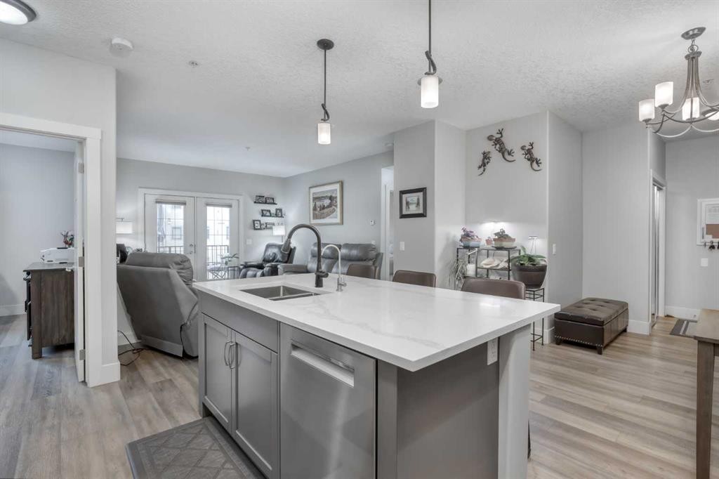 306-77 George Fox Trail, Cochrane, AB