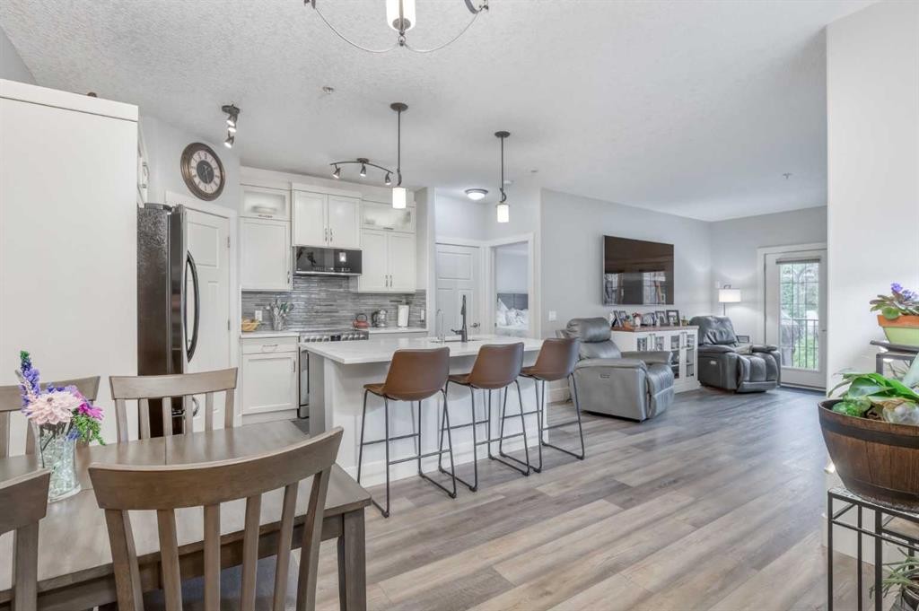 306-77 George Fox Trail, Cochrane, AB